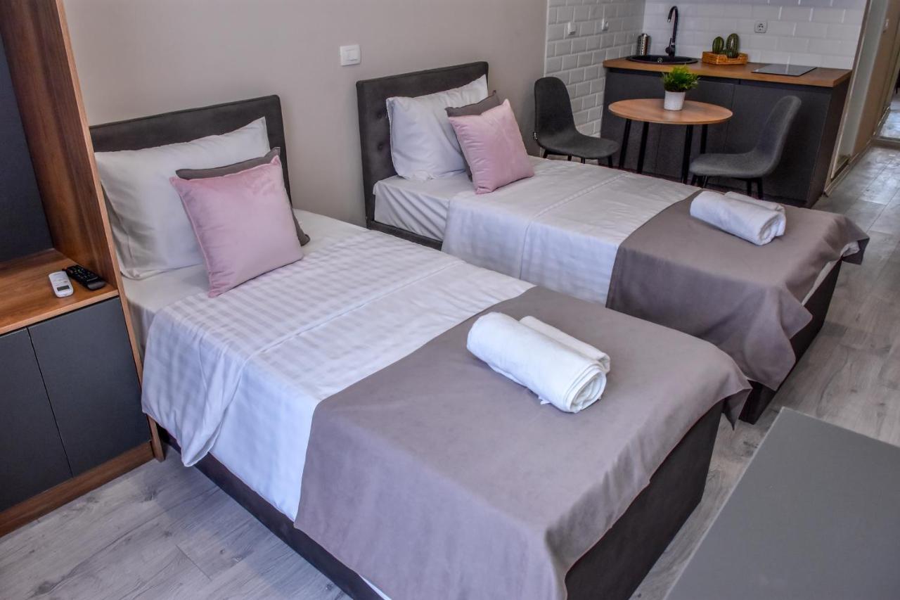 Good Times Luxury Apartments ביטולה מראה חיצוני תמונה