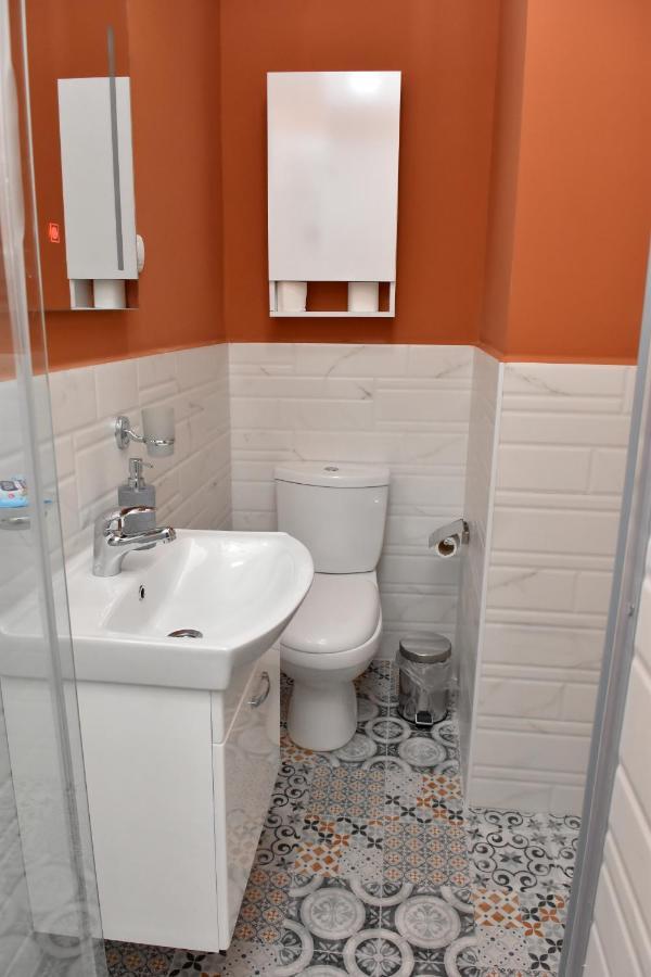 Good Times Luxury Apartments ביטולה מראה חיצוני תמונה