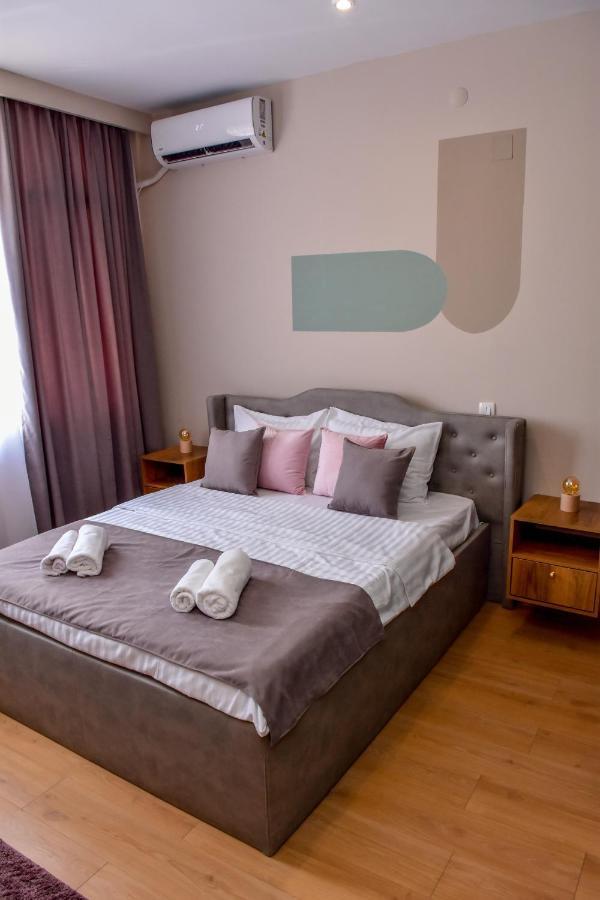 Good Times Luxury Apartments ביטולה מראה חיצוני תמונה