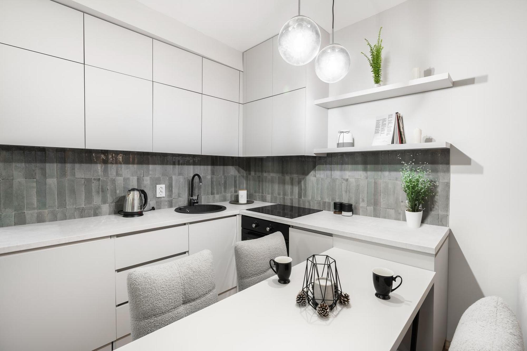 Good Times Luxury Apartments ביטולה מראה חיצוני תמונה
